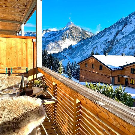 Sonniges Bergblick-Appartement Дамулс Екстериор снимка