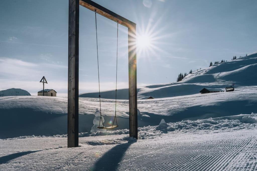Sonniges Bergblick-Appartement Дамулс Екстериор снимка